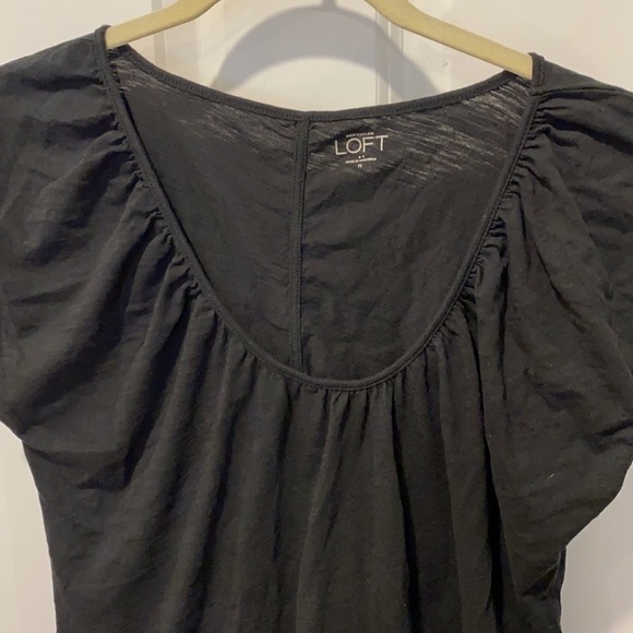 LOFT Black Scoop Neck Fitted Top EUC - Picture 2 of 7